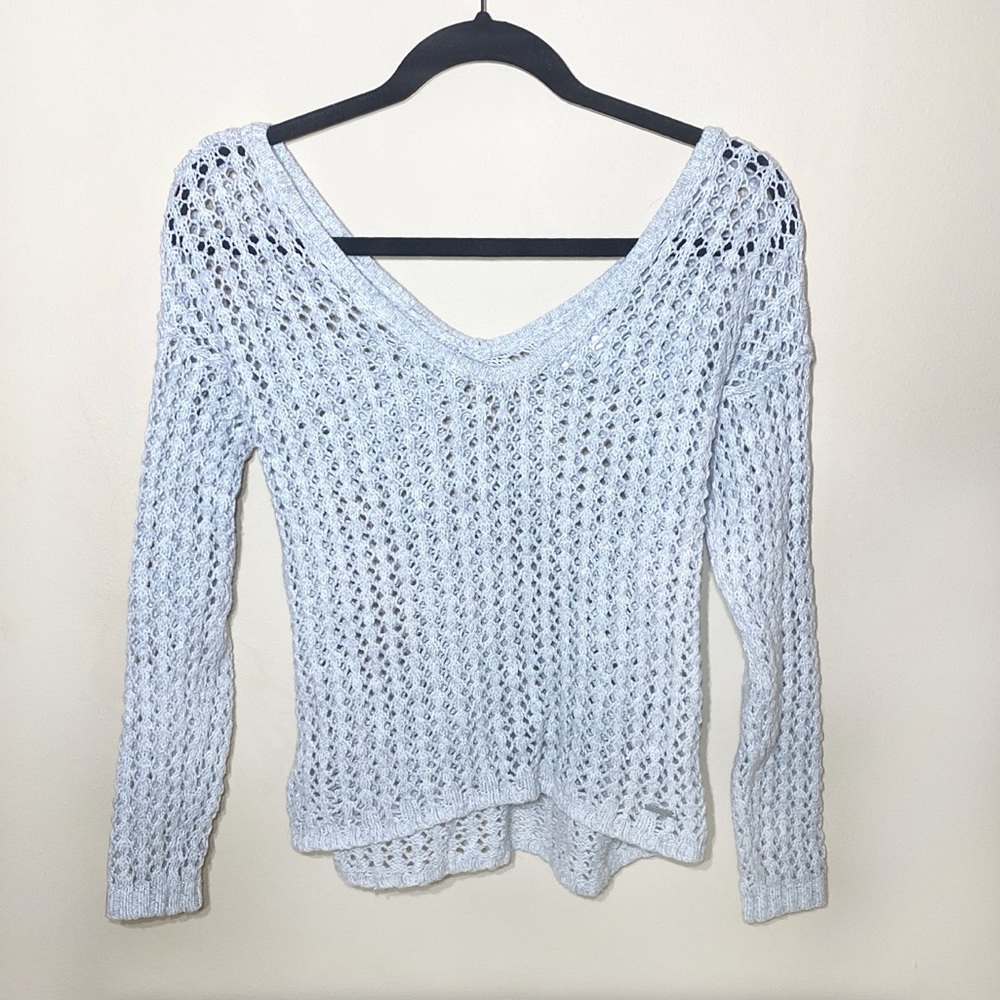 Gilly Hicks (A&F) | Loose-Knit Silver Pullover Sweater